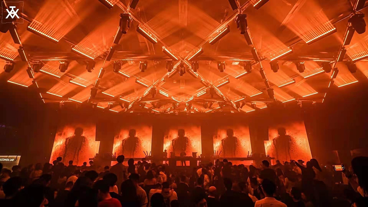 DJ-18x40W-Leahua-Wall-Wash-wash-Live-Light-Light- (4)