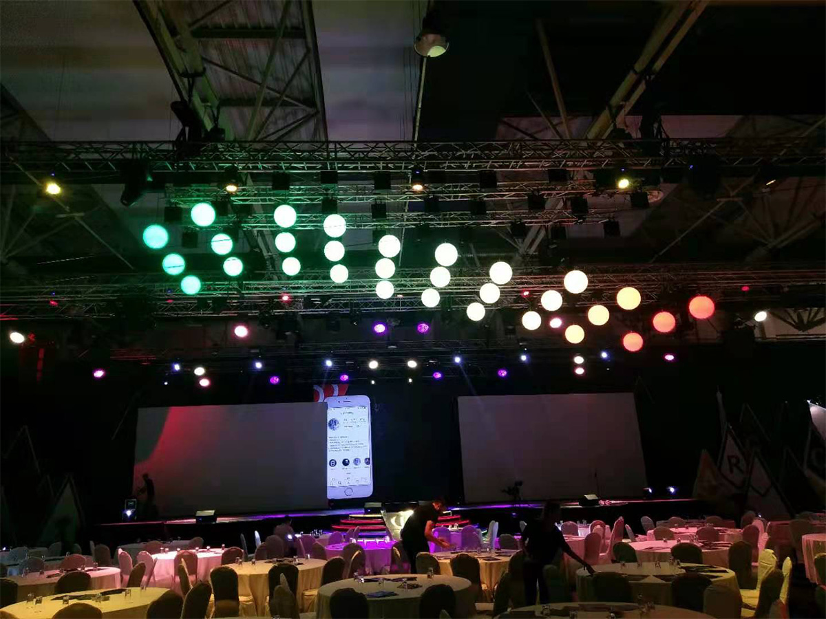 Banquet-Leahua-led-cob-par-light- (2)