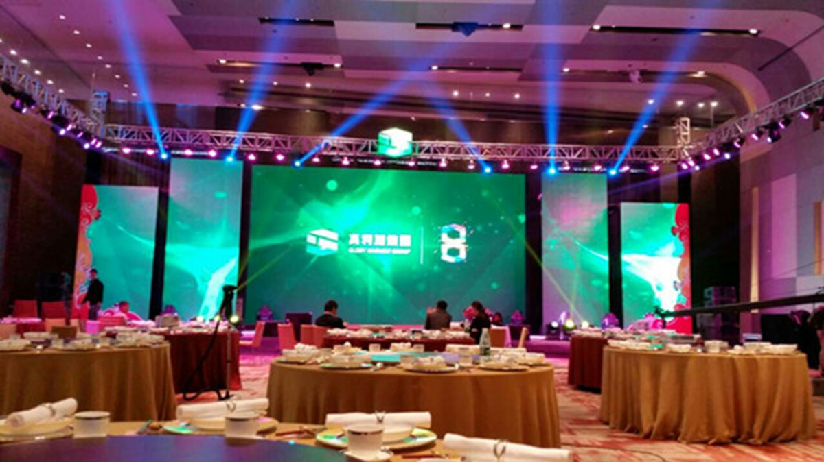 Структура корпуса лампы ноги